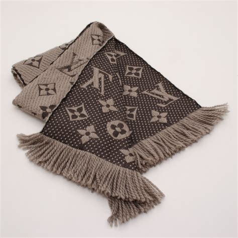 Louis Vuitton winter scarves